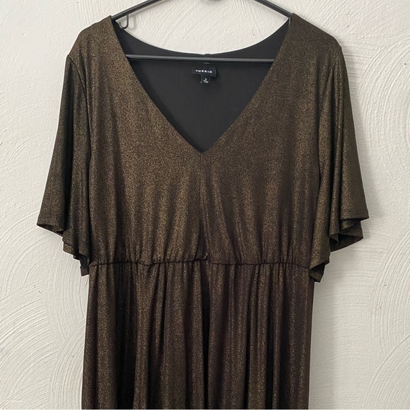 Torrid Dress Women’s Size 2 (2X) Metallic Color V Neck Grandama Core - Picture 3 of 10